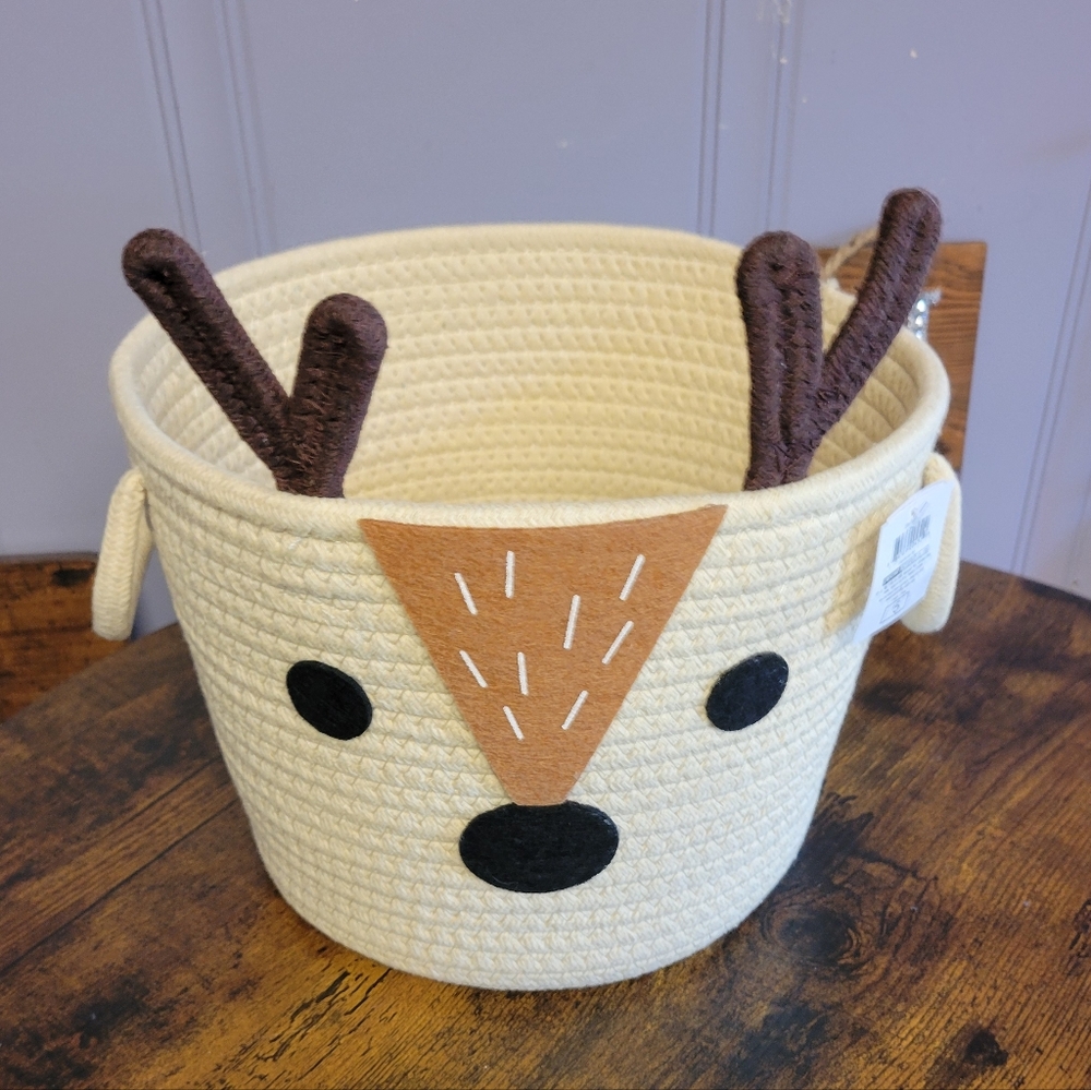 Deer woven Rope Basket Antlers felt deer face with handles